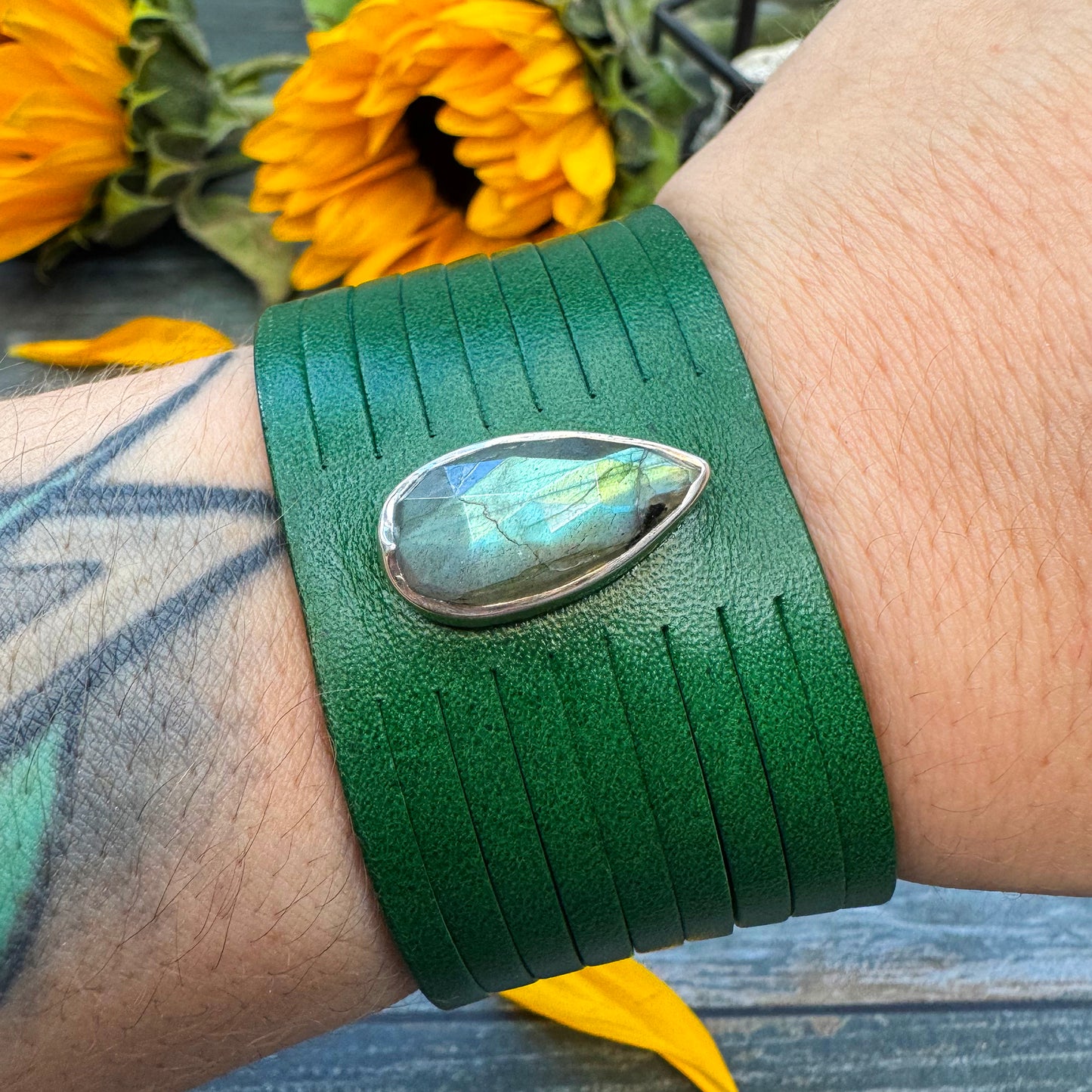 Snap Bracelet w/ Green Leather & Labradorite