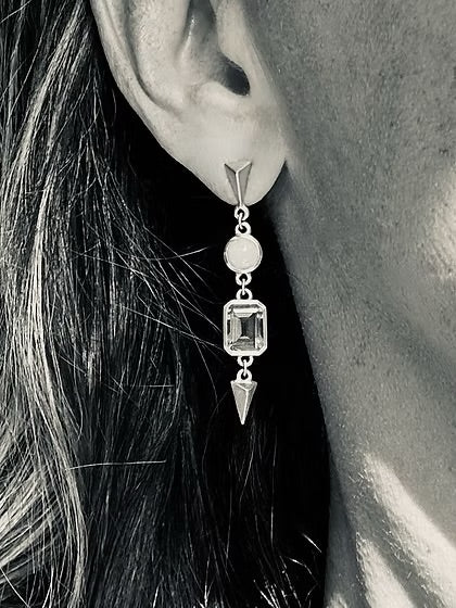 Double Pyramid Pendant Earrings 22k