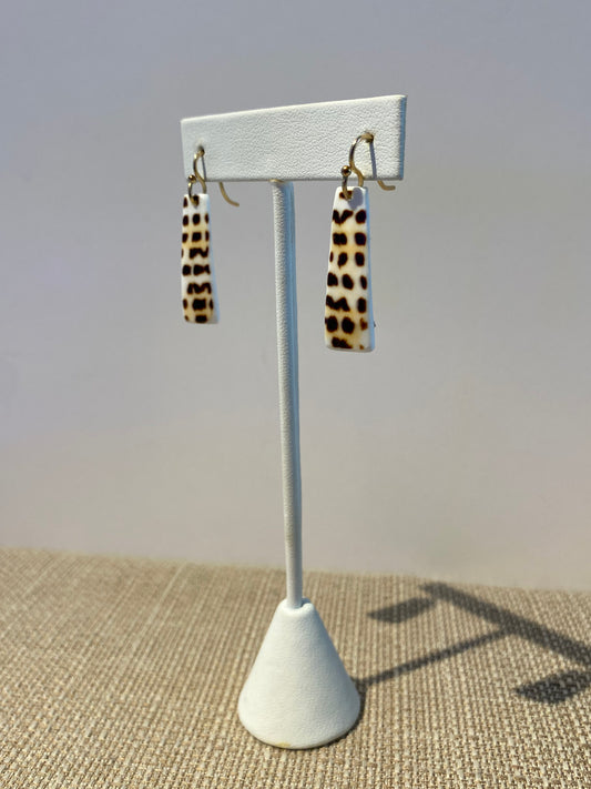 Small Alphabet Cone Rectangles on Gold