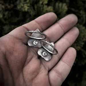 Planchette Ring With Amethyst