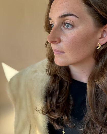 Moonlight Stud Earrings 18K