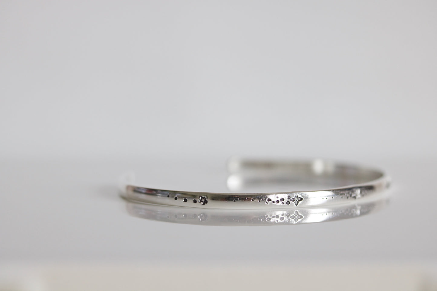 Kismet stacking cuffs