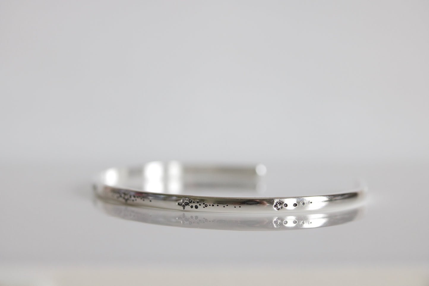 Kismet stacking cuffs