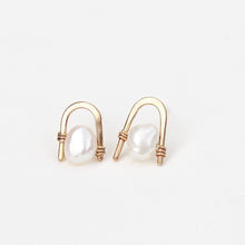 Load image into Gallery viewer, Pearl Staple Studs