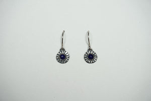 Small silver ridged circle drop earring with lapis