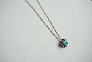 Small sterling silver ridge circle necklace with turquoise