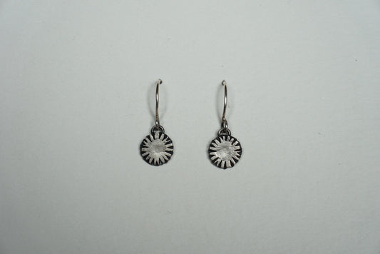 Small silver ridged circle drop earring