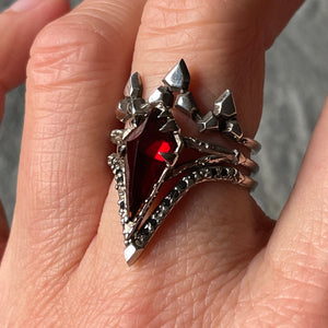 “Peak” Deep “V” studded ring in White Gold