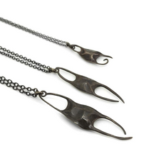 Load image into Gallery viewer, Skate Egg Case Necklace