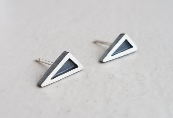 Large Sloped Triangle Border Eclipse Post Earring