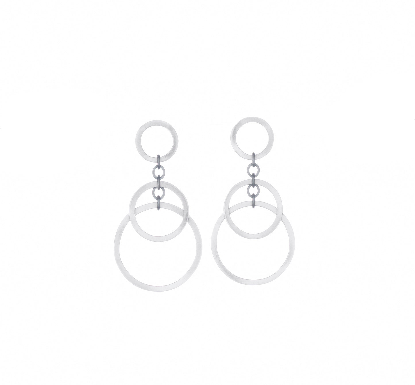 Small Circle Bunches Earring
