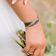 Load image into Gallery viewer, Silver and Gold narrow slice cuff