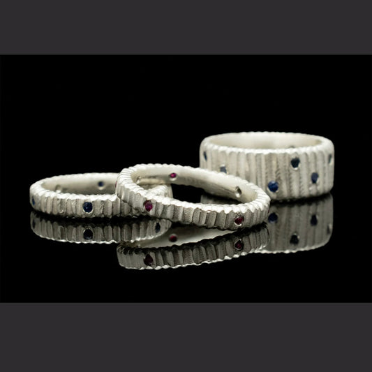 Dig Ring with Sapphires
