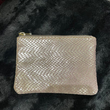 Load image into Gallery viewer, Metallic Leather Coin Purse Pouch
