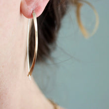 Load image into Gallery viewer, Vera Earrings