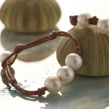 Load image into Gallery viewer, &quot;Daisy&quot; 3 Freshwater Pearls Bracelets
