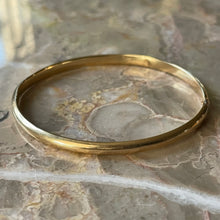 Load image into Gallery viewer, Hinged Bangle Bracelet