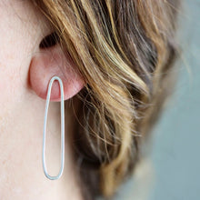 Load image into Gallery viewer, Menhir Post Earrings