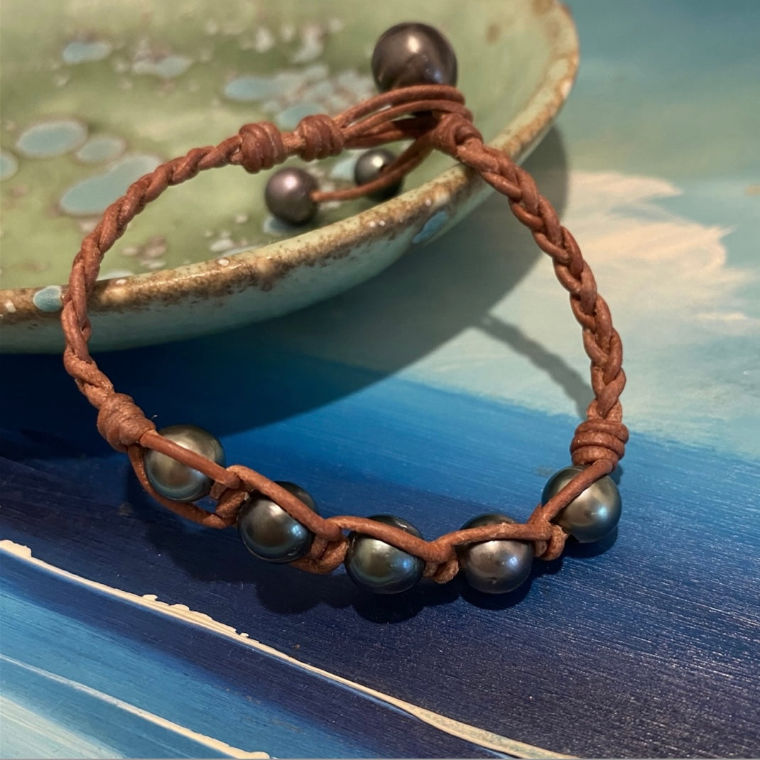 "Mover and Shaker" Tahitian Pearl Bracelet