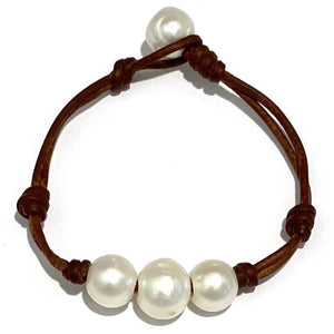 "Daisy" 3 Freshwater Pearls Bracelets