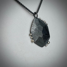 Load image into Gallery viewer, Facet Edge Rock Pendant