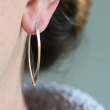 Load image into Gallery viewer, Vera Earrings
