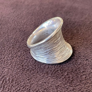 Dig V Taper Ring