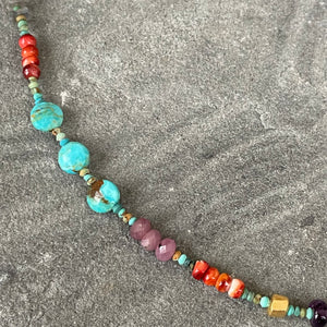 CiRcUs TrAiN Necklace