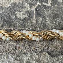 Load image into Gallery viewer, Twisted Pearl and Gold Rope Bracelet