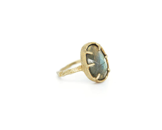 Mini Goddess Ring
