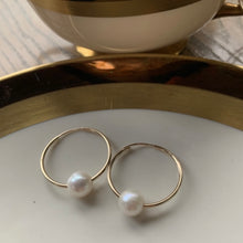 Load image into Gallery viewer, &quot;Venice&quot; Pearl Hoop Earrings