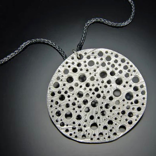 Large Round Siv Pendant Necklace