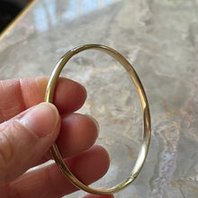Load image into Gallery viewer, Hinged Bangle Bracelet