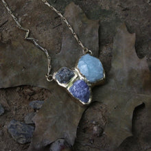 Load image into Gallery viewer, Woodland Solo Pendant